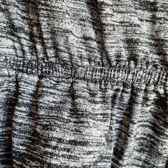 Alfred Sung lightweight knit dress, large, black & white - Picture 7 of 8